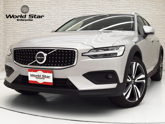 ボルボ V60クロスカントリー